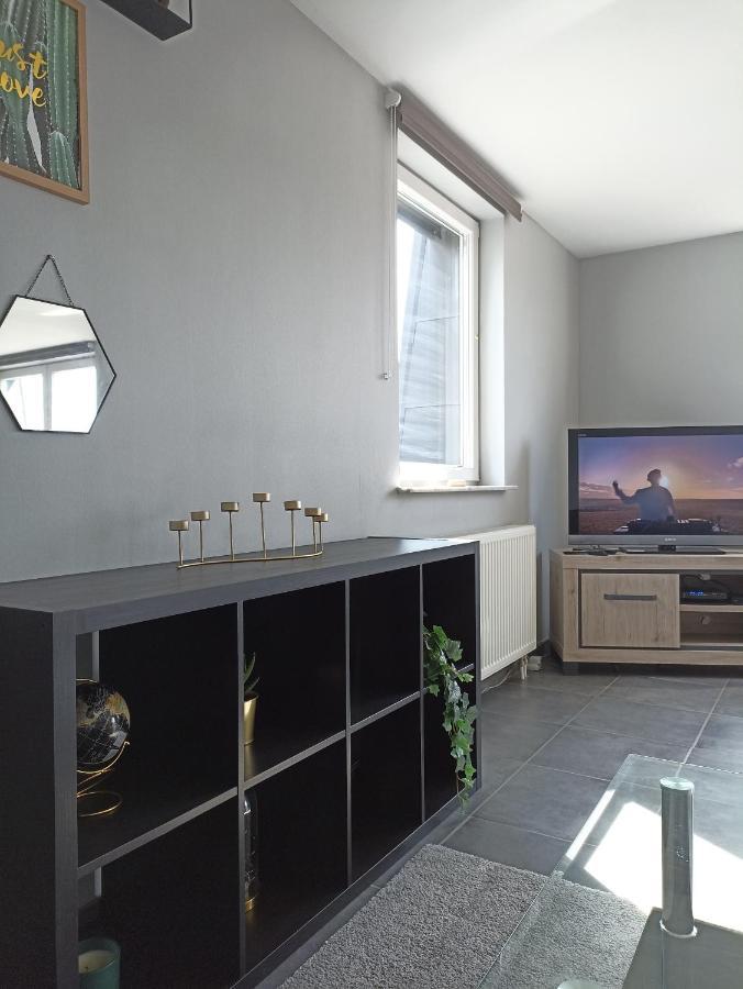 Loft Paisible Sur Les Hauteurs Du Centre Ville Spa Buitenkant foto