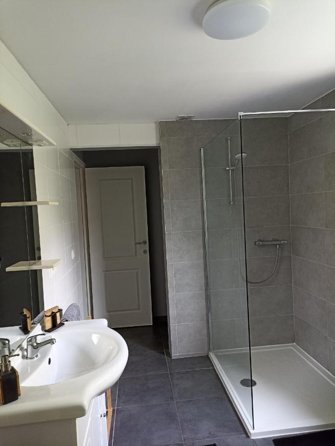 Loft Paisible Sur Les Hauteurs Du Centre Ville Spa Buitenkant foto